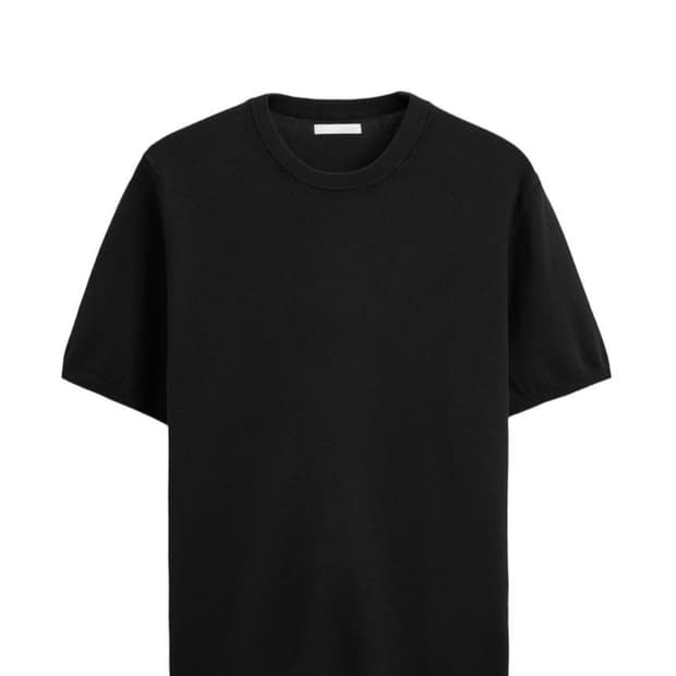 Zara 레귤러핏 니트 티셔츠