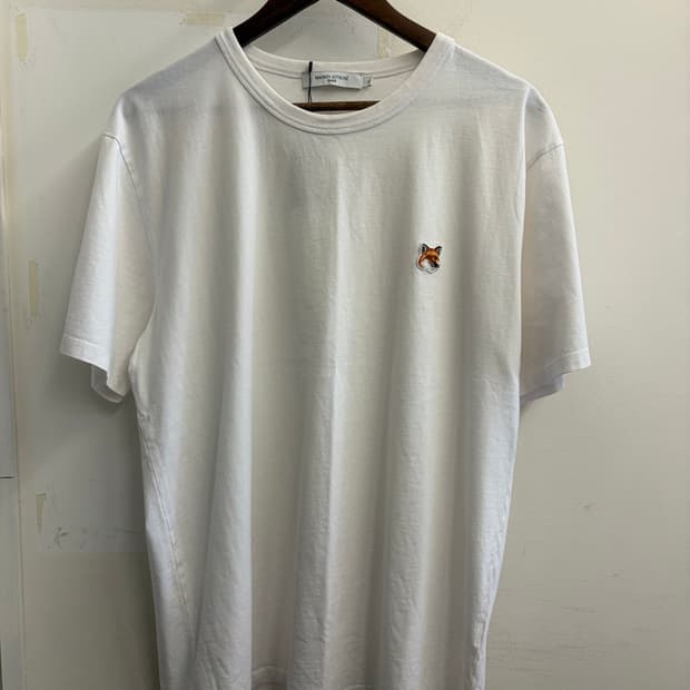 N174. 메종키츠네 반팔