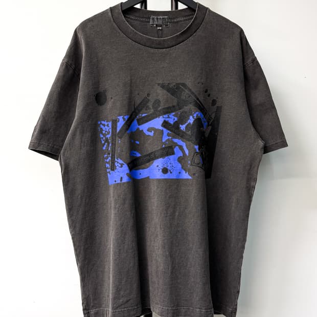 카브 엠트 더블 사이디드 프린트 티셔츠