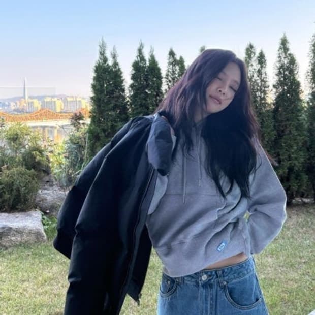 이알에이 era 제니 후디 후드티