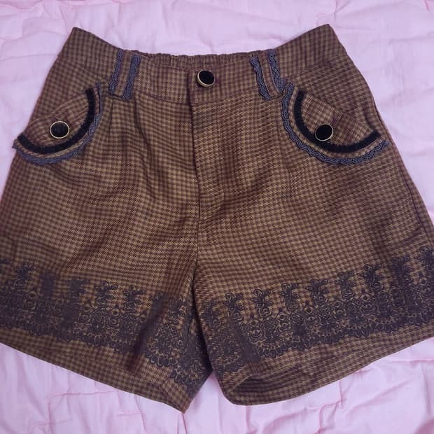 급처상태좋음!액시즈팜 레이스 자수 하운드투스 체크 반바지 리즈리사st