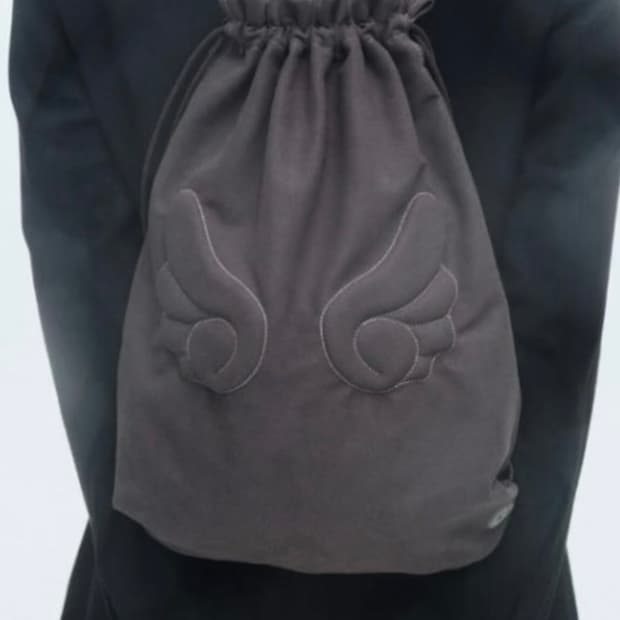 코이세이오 스부콜라보 엔젤윙백 새상품