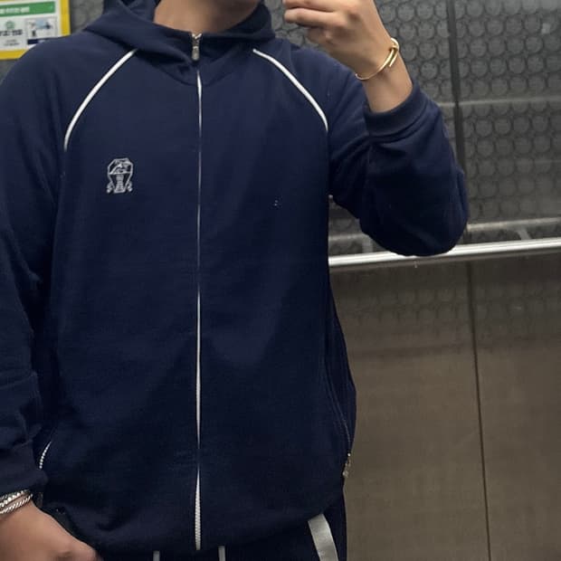 브루넬로 쿠치넬리 트레이닝 셋업