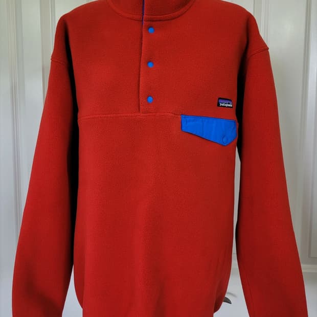 10s 파타고니아 신칠라 스냅-T 레드/블루 엘살바도르