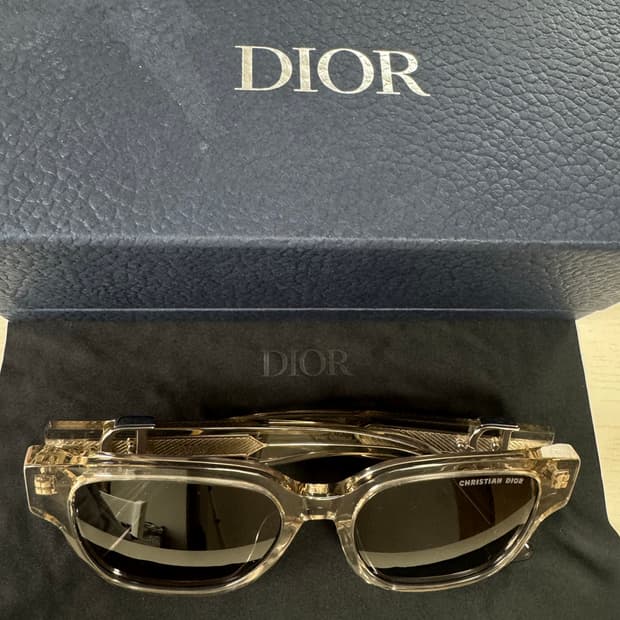 디올 선글라스