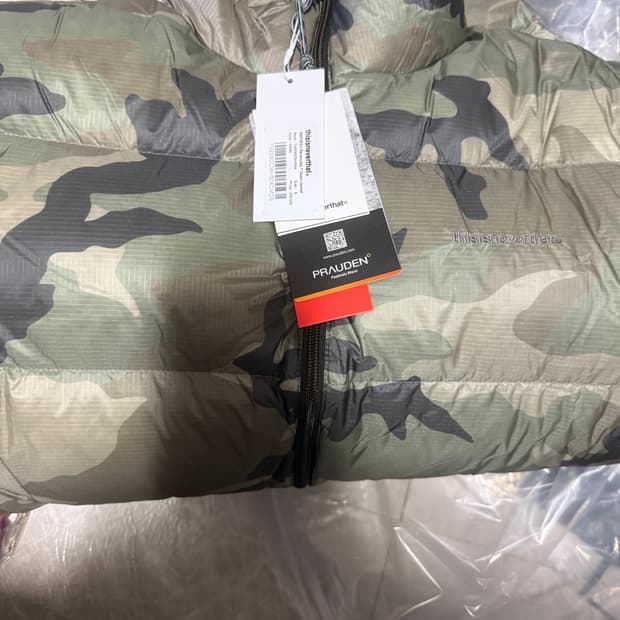 S사이즈 디스이즈네버댓 퍼텍스 리버시블 다운 패딩 자켓 카모