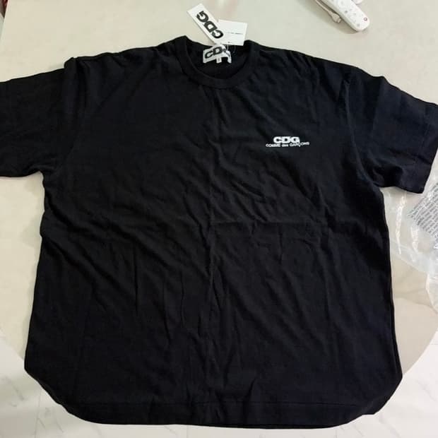꼼데가르송 CDG 오버사이즈 티셔츠 SZ-T057
