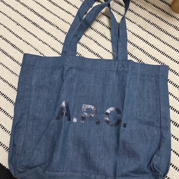 APC 데님 에코백