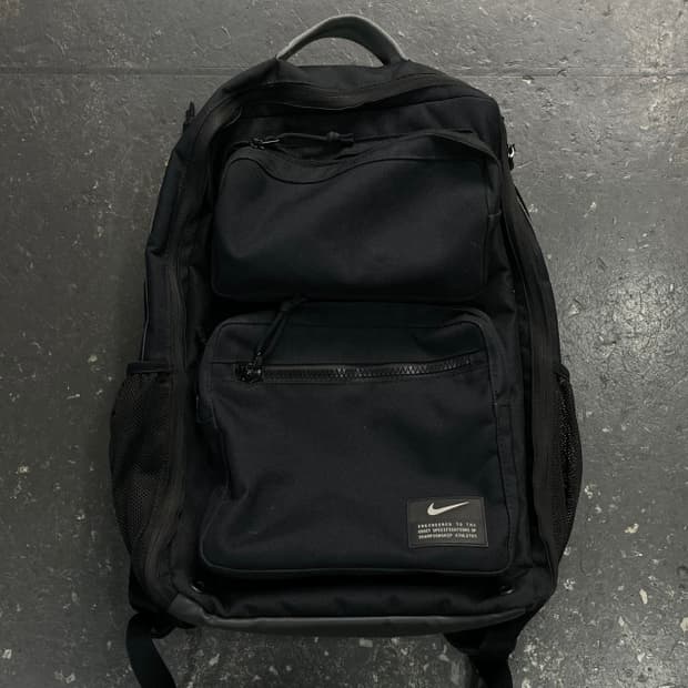 나이키 유틸리티 스피드 백팩