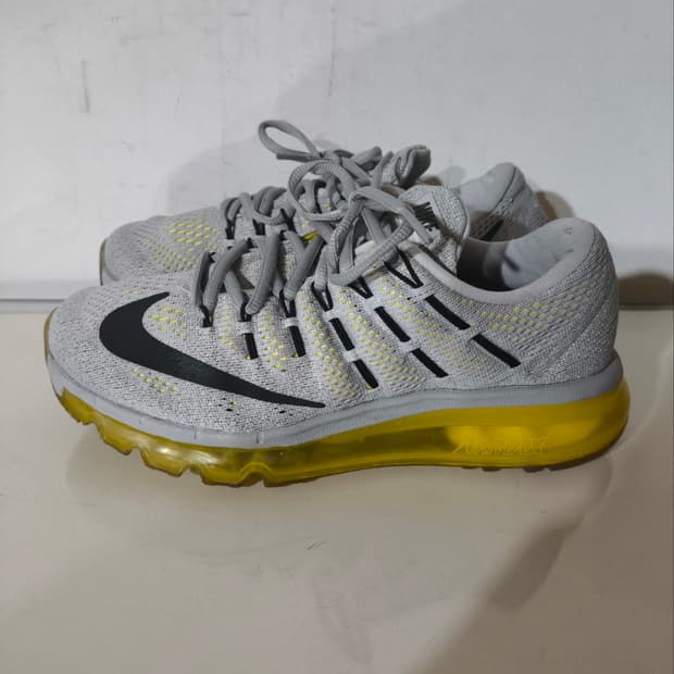 240mm 나이키 에어 맥스 2016 운동화