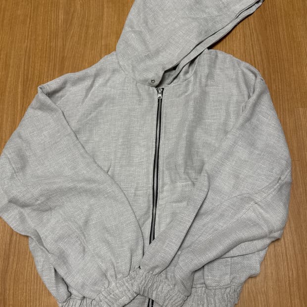 알렌느 후드집업