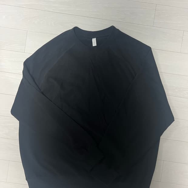 우드비 라이트웨이트 소프트 스웻셔츠 블랙 3사이즈