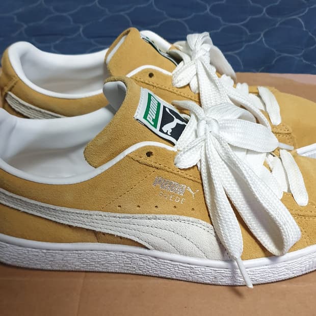 푸마 스웨이드 클래식 왕끈 커스텀 스니커즈 머스타드 (265)