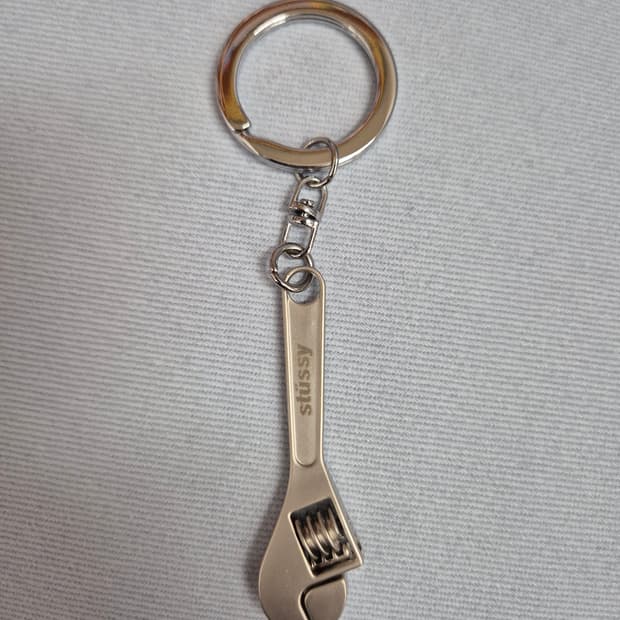 스투시 미니 렌처 키체인 실버