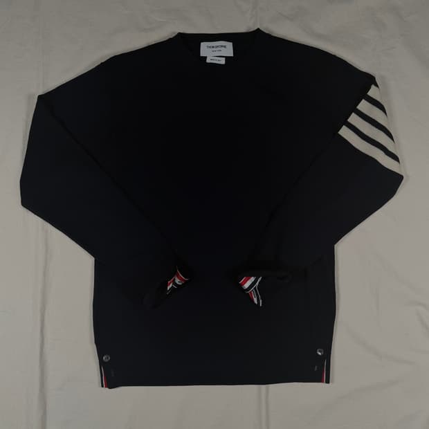 톰브라운 사선완장 니트 스웨터