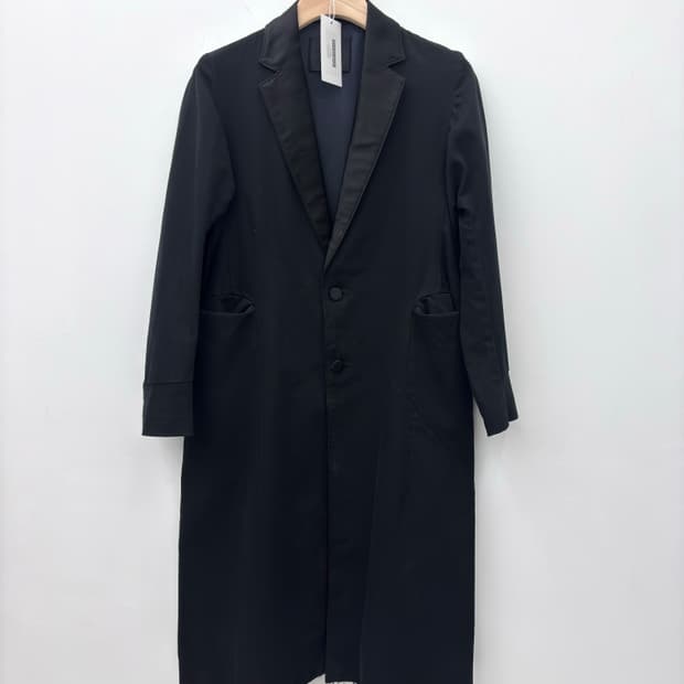 SILK BACK SLASHED COAT