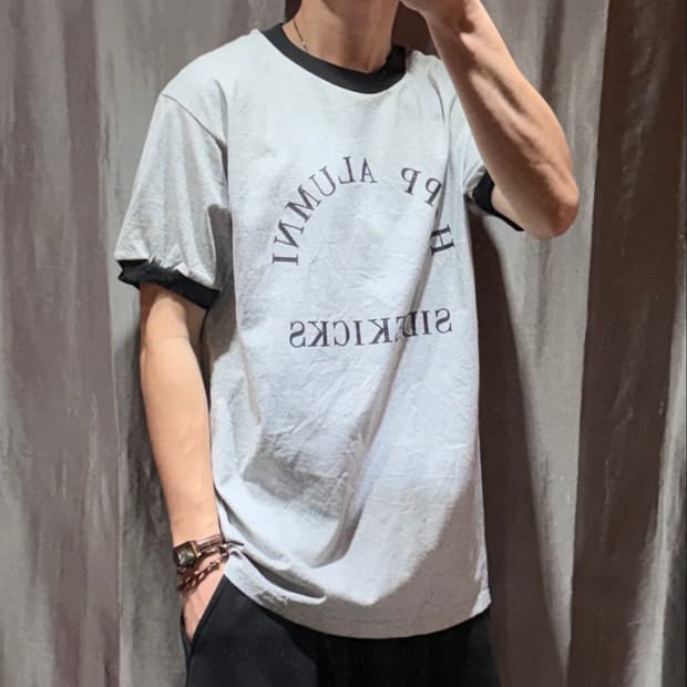 L anvil 스펠링 로고 그레이 링거티