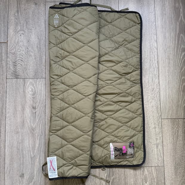 나이키 ACG 써마핏 Rope de Dope 블랭켓 담요