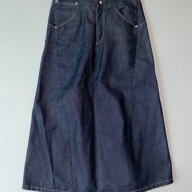 Levi’s skirt