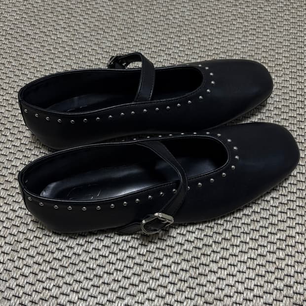 스터드 메리제인