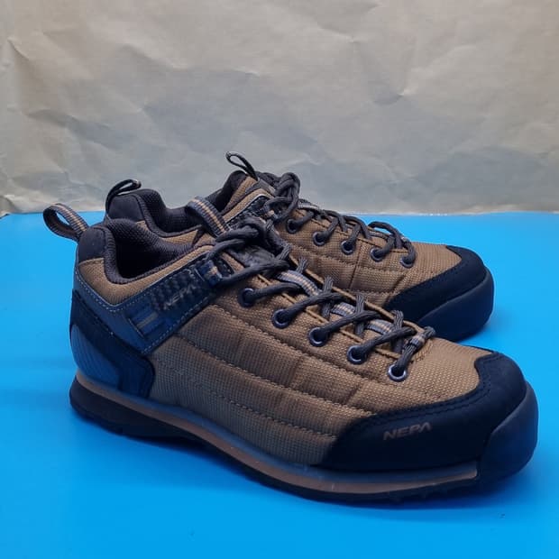 네파 베비온 여성트레킹화235