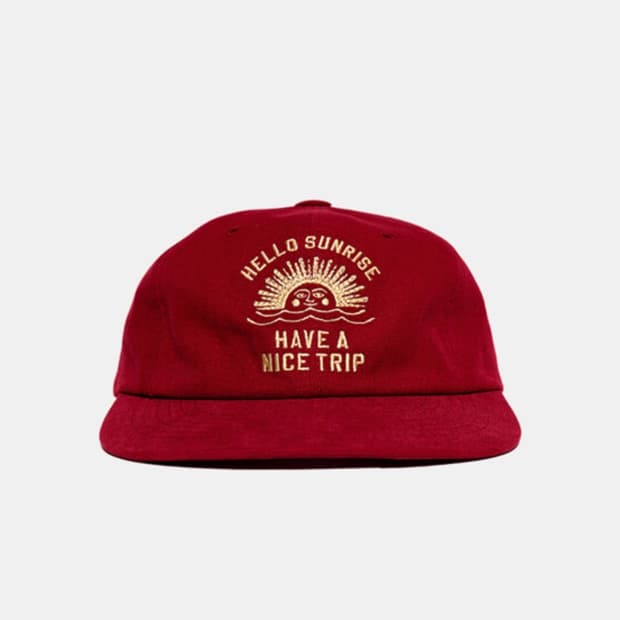 헬로선라이즈 아치로고캡 (레드)