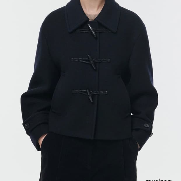 [무탠다드] 우먼즈 울 블렌드 더플 쇼트 코트 네이비 M