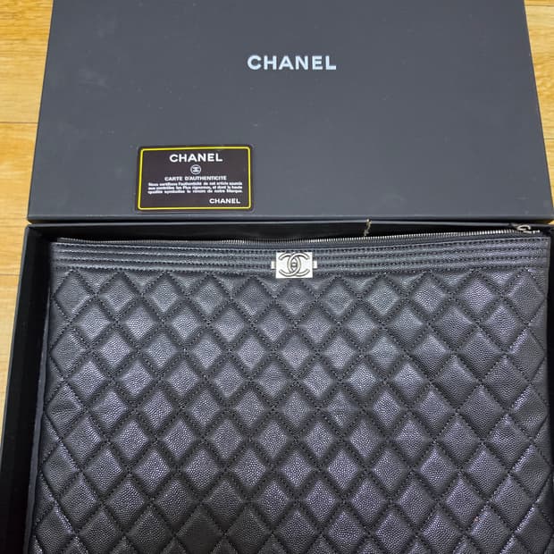 정품샤넬클러치 L