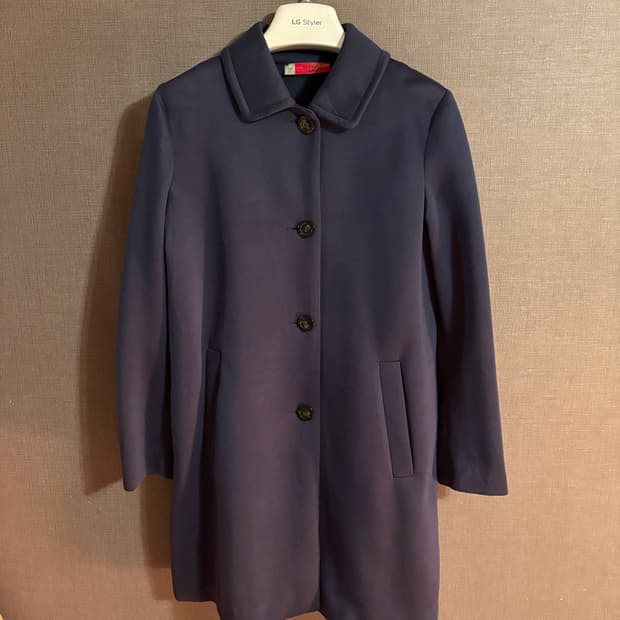 Weekend Max Mara 네이비 코트