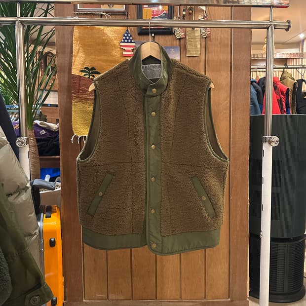 반스 아웃피터스 보아 후리스 베스트 M