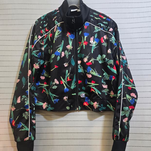 아디다스 플라워 벨리스타 트랙탑 블랙