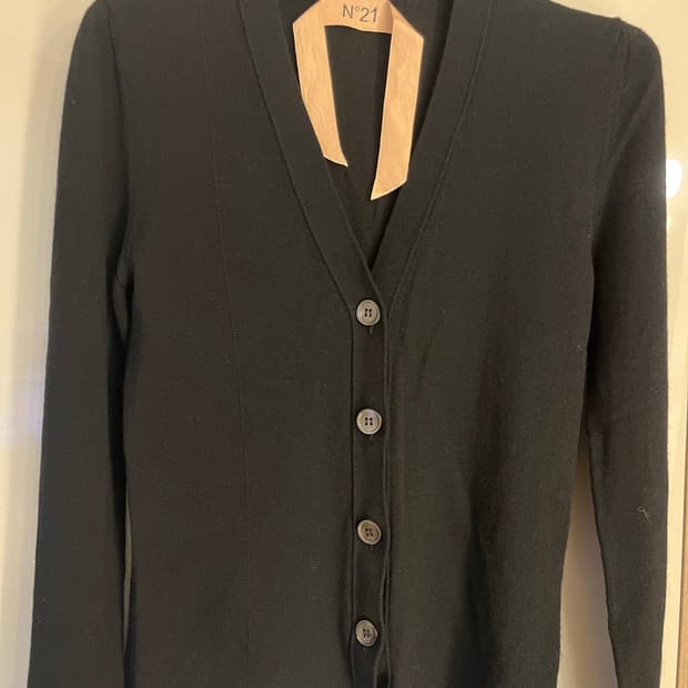 n21 블랙 가디건