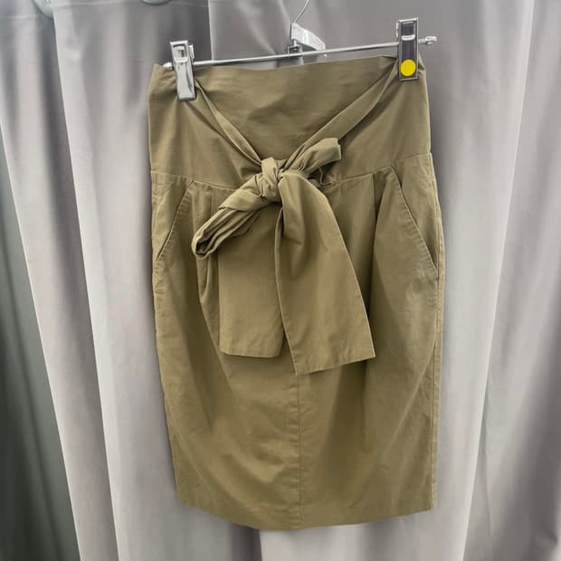 폴스미스 리본스트랩 미디스커트 