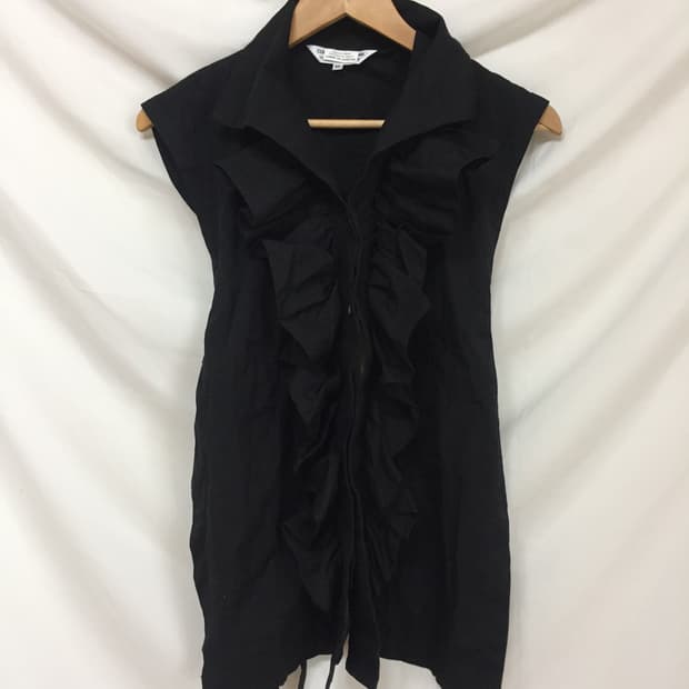 Comme des garcons 2019컬렉션 프릴 베스트