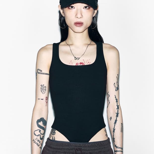 YEEL 베이직 로고 바디수트 블랙,화이트(미착용)