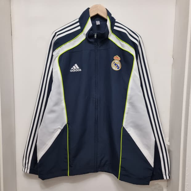 아디다스 레알 마드리드 UBP 트랙탑 자켓 105