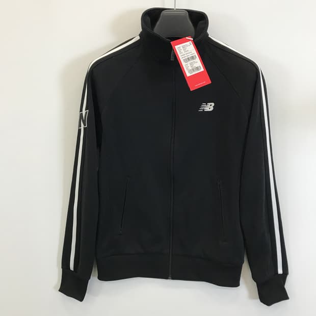 뉴발란스 트레이닝져지 검흰 새상품 [S]