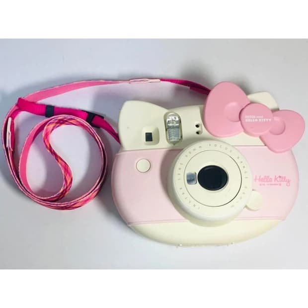 인스탁스 미니 헬로 키티 카메라 바디 + 스트랩 후지필름 즉석 필름 폴라
