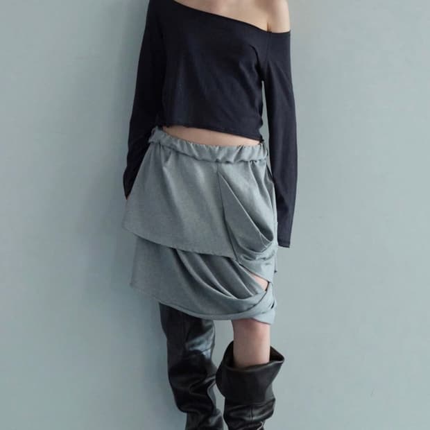 Cerric slashed drape skirt gray