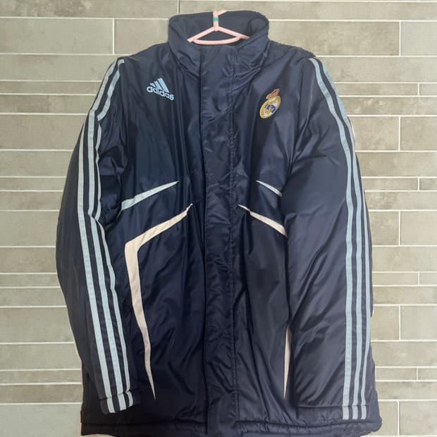 아디다스 레알마드리드 패딩