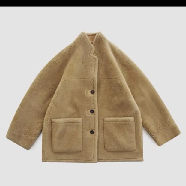 ribonbbit 리본빛 베를린 리버시블 시어링 코트 무스탕