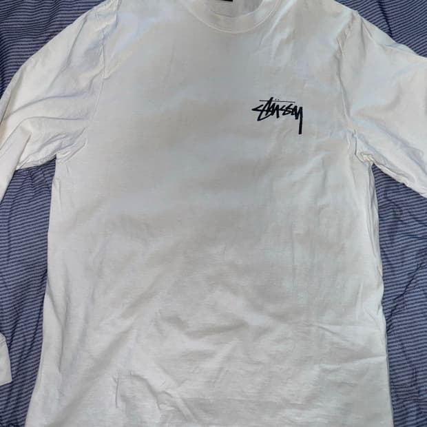 스투시 롱슬리브