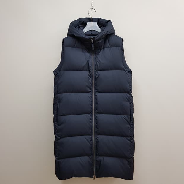 THEORY 띠어리 리버시블 다운 베스트 S사이즈