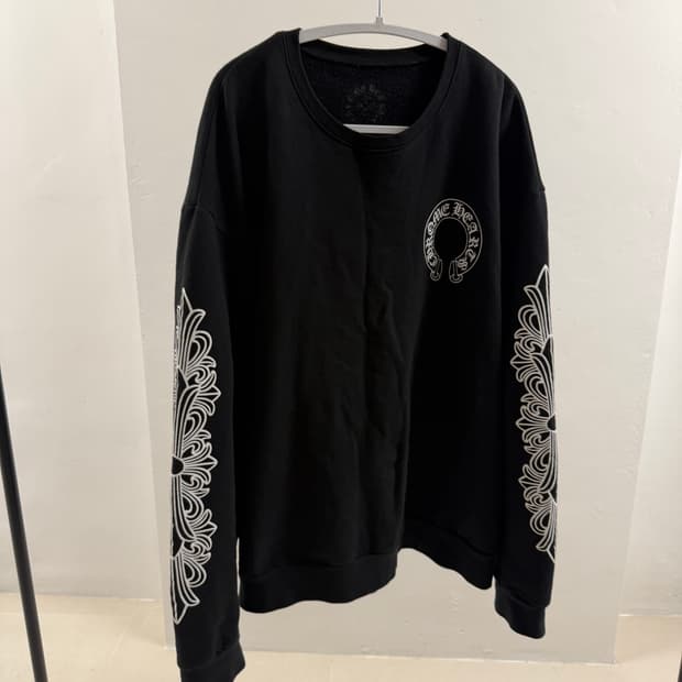 크롬하츠 홀스슈 맨투맨 XL