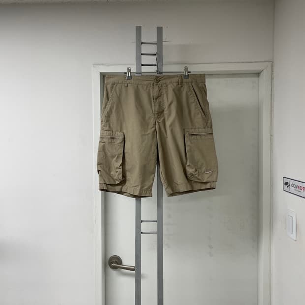 나이키 카고 반바지 베이지 34