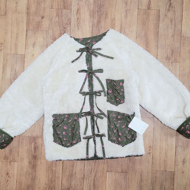 늘(NEUL) 리버시블 양털자켓 프리사이즈 새상품