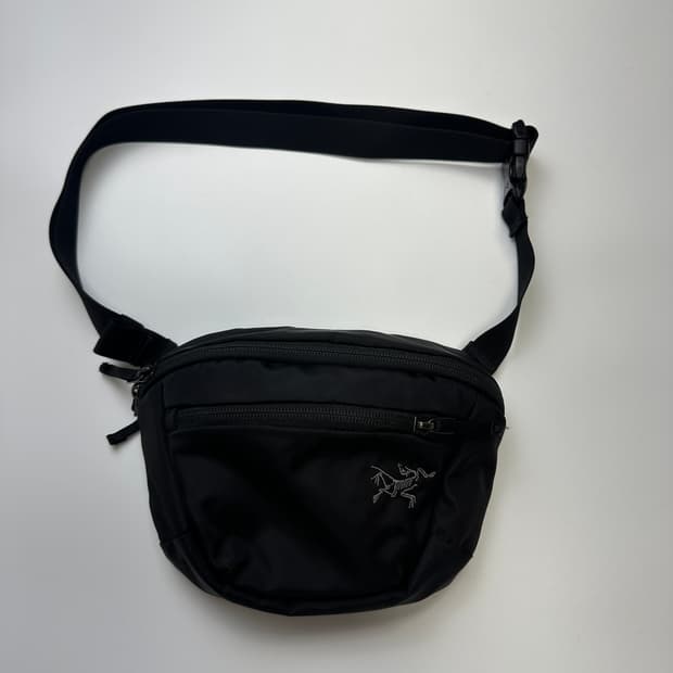 ARC'TERYX 아크테릭스 맨티스 1 숄더백