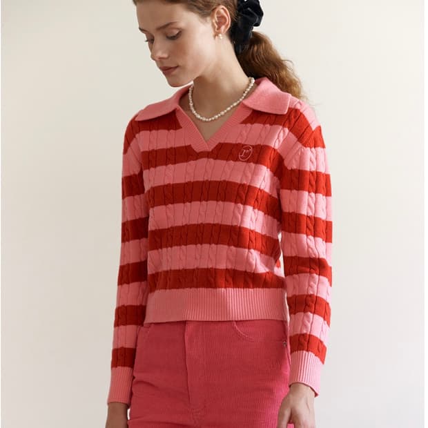 로라로라 브이넥 핑크 배색 케이블 스트라이프 오픈 카라 크롭 니트