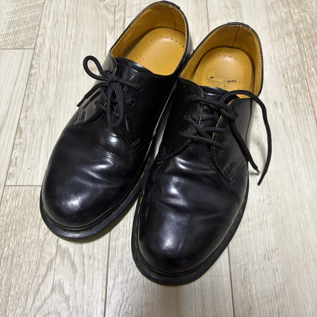 닥터마틴 1461 3홀 스무스 270