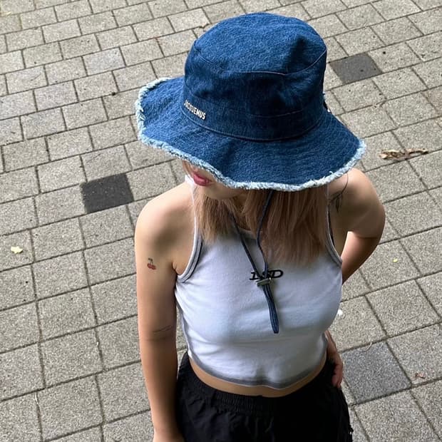 (62) 자크뮈스 르밥 아티초크 버킷햇 그라디언트 블루 데님 벙거지